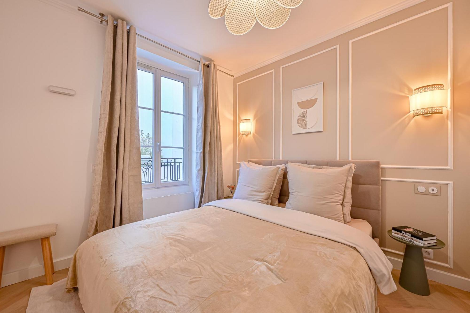 Eiffel- Perfect Location *